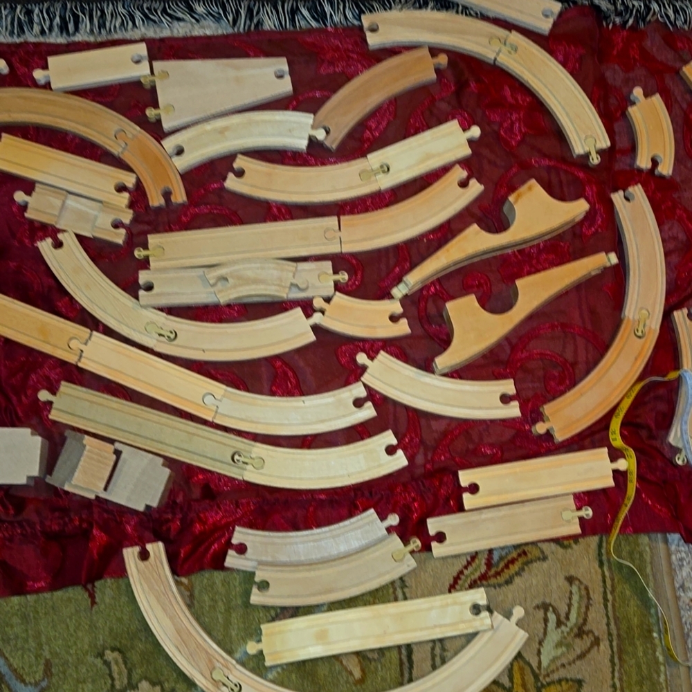 Brio Wooden Train tracks - Ramps, curves, straight tracks 🛤